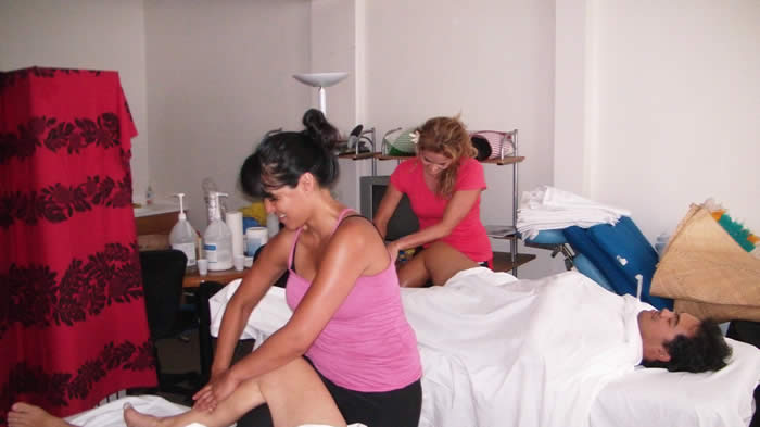 lomi lomi massage class