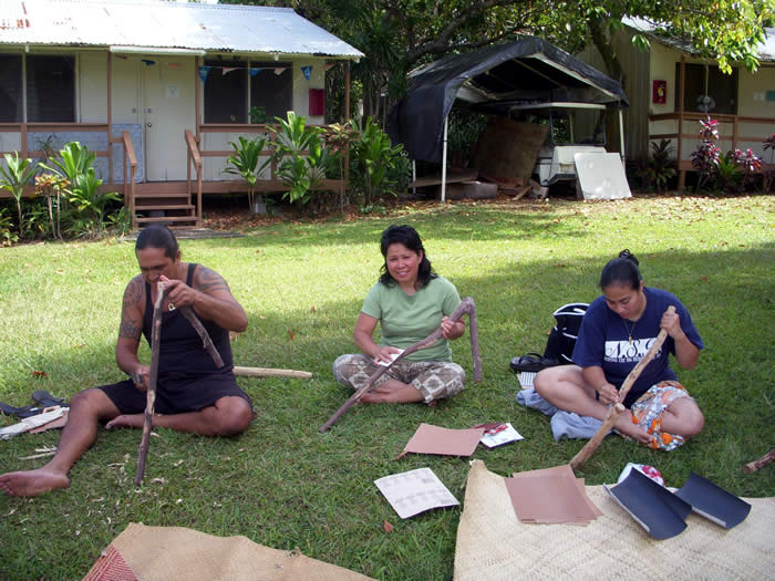 making lomi lomi sticks